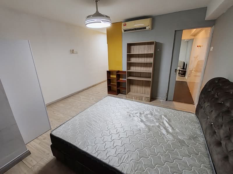 SOHO @ Empire City untuk Untuk Disewa - RM 1,000 /bulan, Mac 2026 - Bedroom - PropertyGuru.com.my