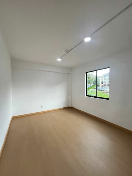 Flat for Sale at Rumah Pangsa Sri Orkid (Ehsan Jaya) - Brandon Khor - Interior - PropertyGuru.com.my