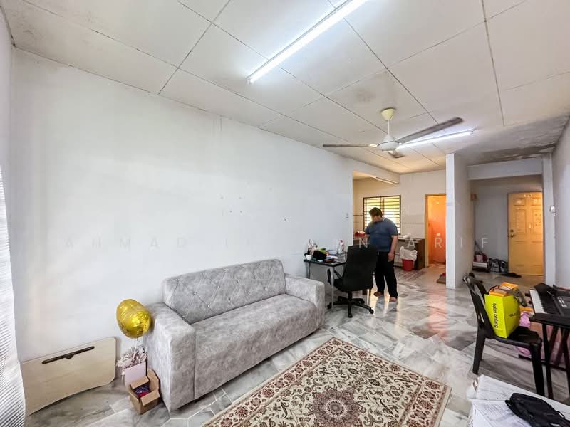 Astana Alam Apartment 2 untuk Untuk Dijual - RM 140,000, Mac 2026 - Living Room - PropertyGuru.com.my