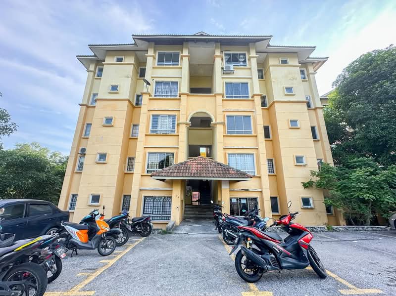 Astana Alam Apartment 2 untuk Untuk Dijual - RM 140,000, Mac 2026 - Exterior - PropertyGuru.com.my