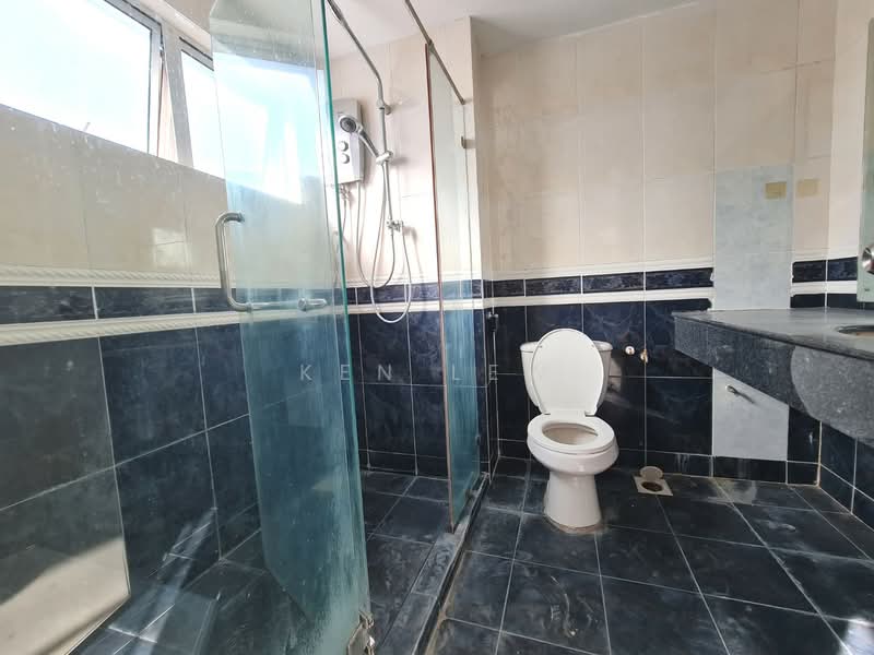 (Good Deal - Basic) Taman Bukit Segar Jaya 2 untuk Untuk Dijual - RM 885,000, Mac 2026 - Bathroom - PropertyGuru.com.my