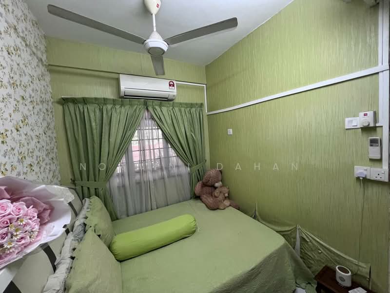 Taman Orkid Desa Cheras, Kuala Lumpur untuk Untuk Dijual - RM 799,000, Mac 2026 - Bedroom - PropertyGuru.com.my