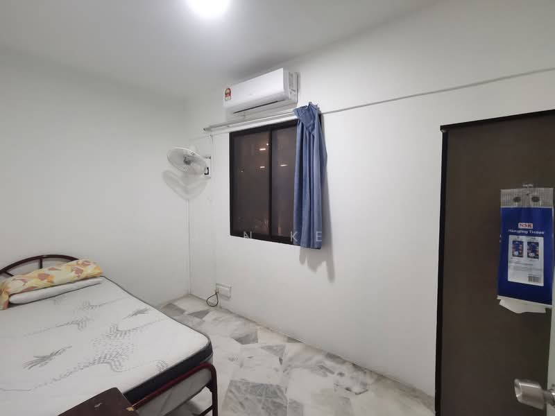 Apartment for Rent at Pandan Lake View - Jun Kee - Bedroom - PropertyGuru.com.my