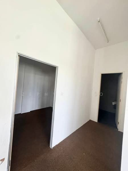 Factory for Rent in Eco Business Park 2 Senai (Senai) - Zephyr Khoo - Interior - PropertyGuru.com.my