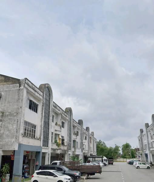 Shop for Sale in Taman Putri Kulai (Kulai) - KS Leong - Exterior - PropertyGuru.com.my