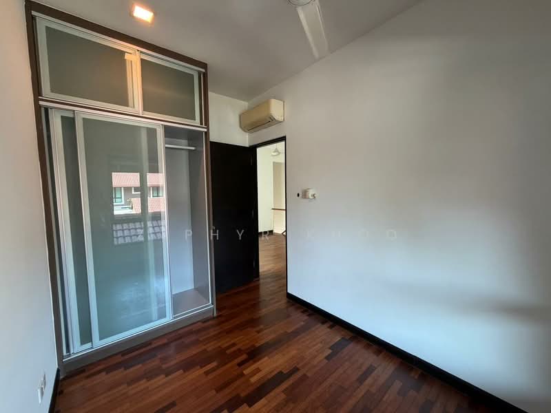 Bayou Water Village Leisure Farm Gelang Patah untuk Untuk Dijual - RM 770,000, Mac 2026 - Bedroom - PropertyGuru.com.my