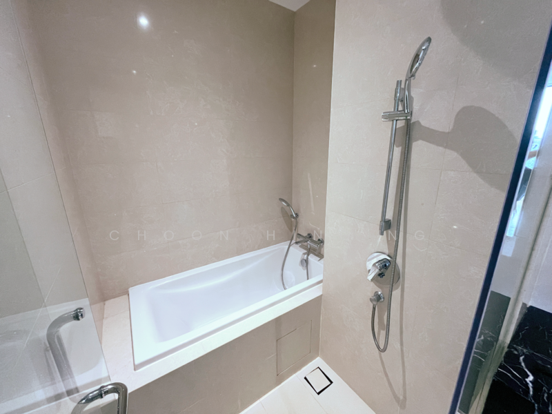 Service Residence for Rent at Pavilion Ceylon Hill - Choon Hing Ng - Bathroom - PropertyGuru.com.my