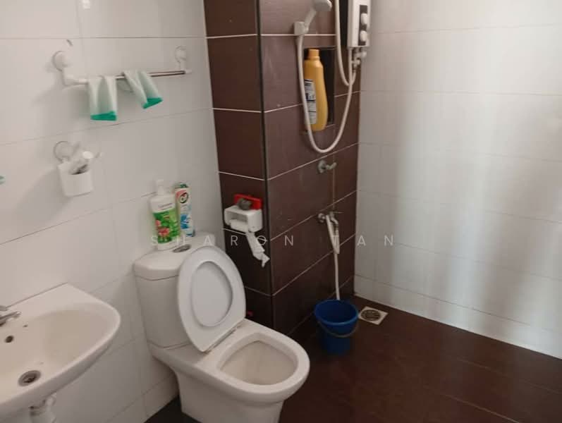 East Bay (Seri Bayan) untuk Untuk Dijual - RM 420,000, Mac 2026 - Bathroom - PropertyGuru.com.my