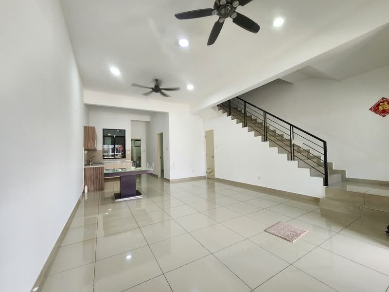 Bandar Seri Coalfields - SENNA untuk Untuk Disewa - RM 1,800 /bulan, Mac 2026 - Living Room - PropertyGuru.com.my