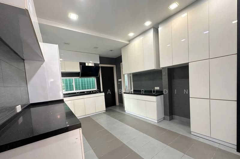 Semi-Detached House for Rent in Ampang Jaya (Ampang) - Abid Sabarudin - Kitchen - PropertyGuru.com.my