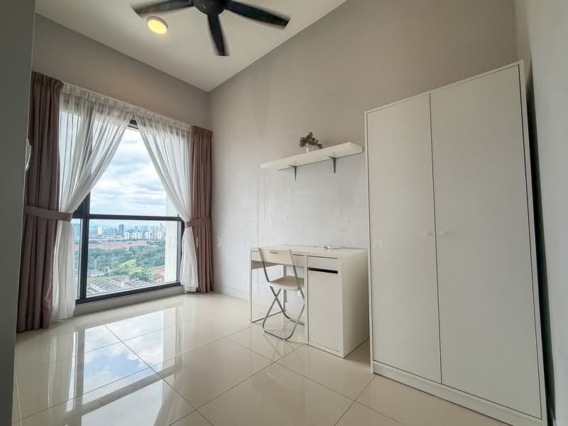 Service Residence for Rent at Dianthus @ Tropicana Gardens - Dixon Loh - Study/Working Room - PropertyGuru.com.my