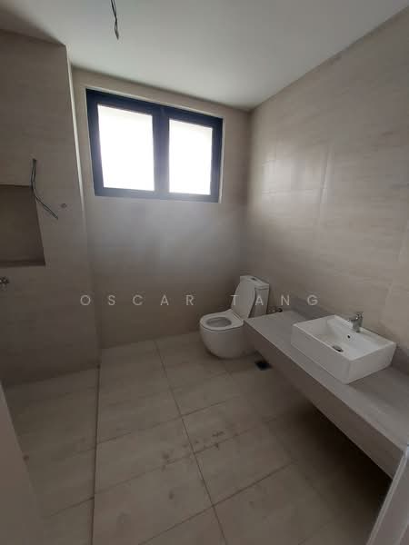 3-storey Terraced House for Sale in Kawasan 2, Taman Menara Maju (Klang) - Oscar Tang - Bathroom - PropertyGuru.com.my