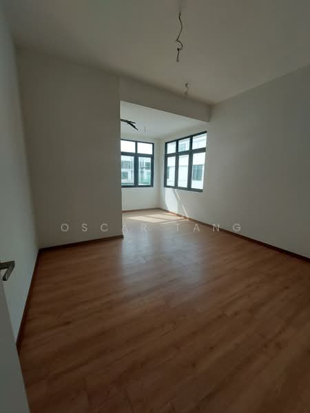 3-storey Terraced House for Sale in Kawasan 2, Taman Menara Maju (Klang) - Oscar Tang - Interior - PropertyGuru.com.my