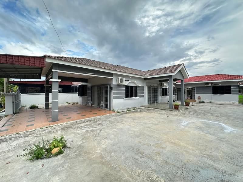 Bungalow for Sale in Ipoh (Perak) - Ivan Tai - Exterior - PropertyGuru.com.my