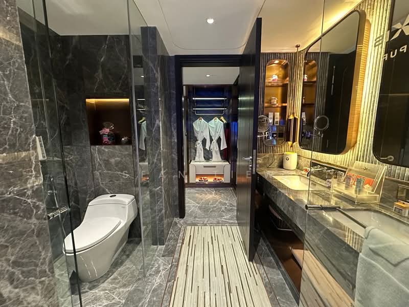 Service Residence for Sale at Royal Lexis - Sean Tiew - Bathroom - PropertyGuru.com.my