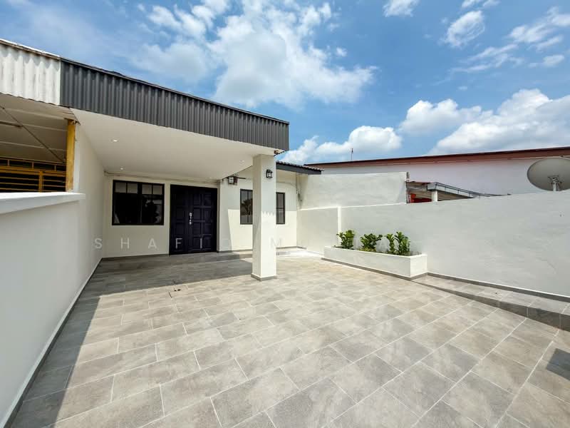 Taman Dusun Jaya untuk Untuk Dijual - RM 435,000, Mac 2026 - Exterior - PropertyGuru.com.my