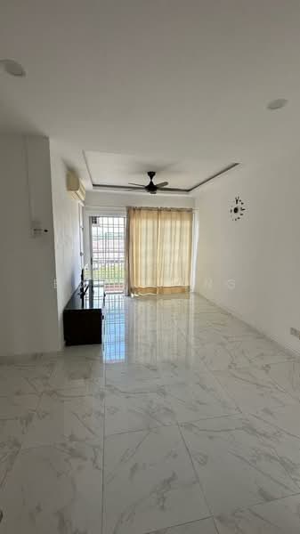 Sutramas untuk Untuk Dijual - RM 355,000, Mac 2026 - Living Room - PropertyGuru.com.my