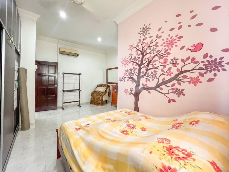 Semi-Detached House for Sale in Bangi (Selangor) - AIMAN ZUHDI - Bedroom - PropertyGuru.com.my