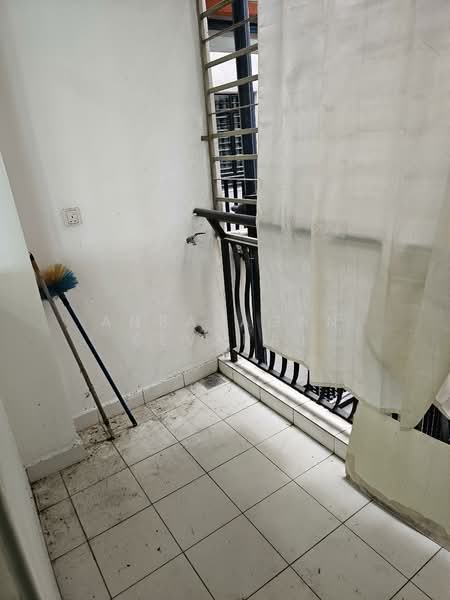 Condominium for Sale at One Damansara - Anbalagan Sevaraj - Balcony - PropertyGuru.com.my