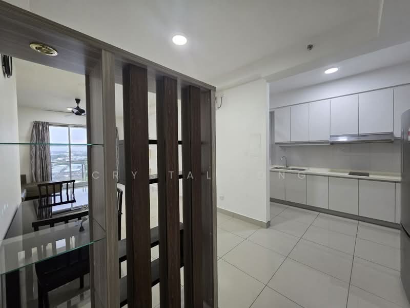 Apartment for Sale at Austin Suites (Permata Austin) - Crystal Kong - Kitchen - PropertyGuru.com.my