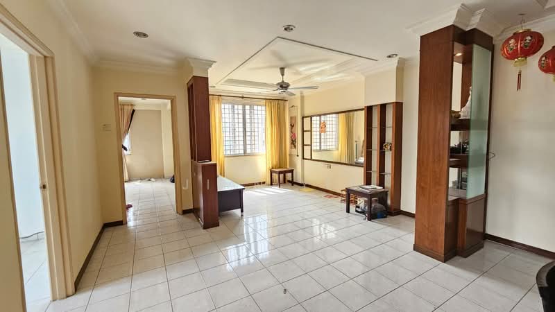 Garden Park untuk Untuk Dijual - RM 300,000, Mac 2026 - Living Room - PropertyGuru.com.my