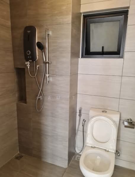 The Amber Residence @ TwentyFive.7 untuk Untuk Dijual - RM 400,000, Mac 2026 - Bathroom - PropertyGuru.com.my