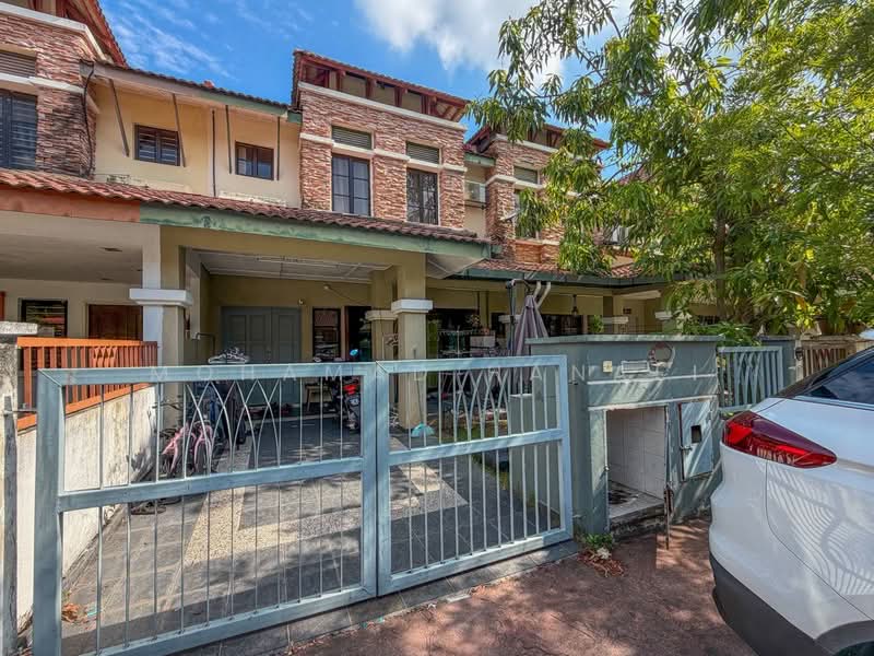 Bandar Nusaputra untuk Untuk Dijual - RM 630,000, Mac 2026 - PropertyGuru.com.my