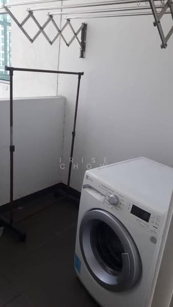 Skysuites @ Meldrum Hills untuk Untuk Disewa - RM 3,200 /bulan, Mac 2026 - Balcony - PropertyGuru.com.my