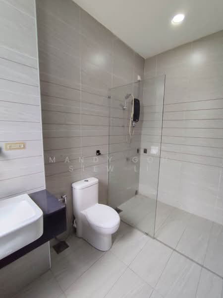 Eco Summer untuk Untuk Disewa - RM 3,500 /bulan, Mac 2026 - Bathroom - PropertyGuru.com.my