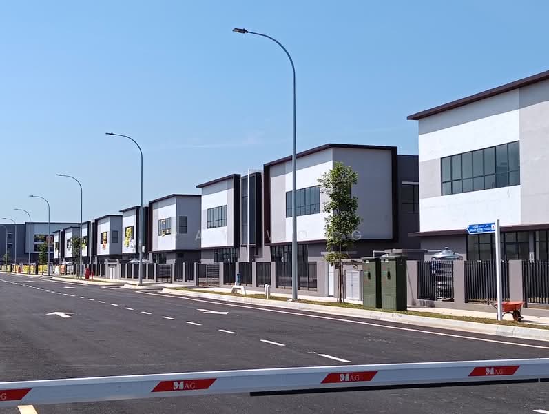 Semi-D Factory for Rent in Taman Perindustrian Air Hitam (Klang) - Ray Wong - Exterior - PropertyGuru.com.my