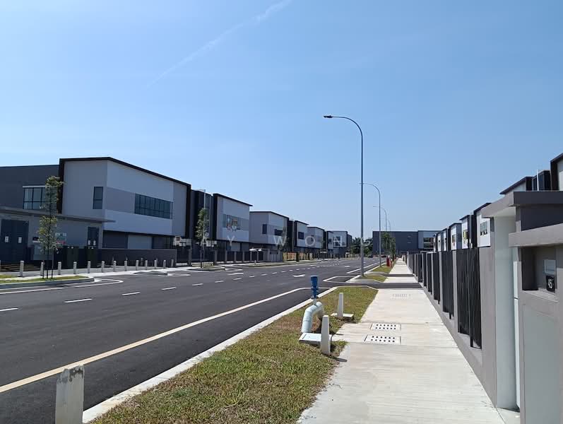 Semi-D Factory for Rent in Taman Perindustrian Air Hitam (Klang) - Ray Wong - Exterior - PropertyGuru.com.my