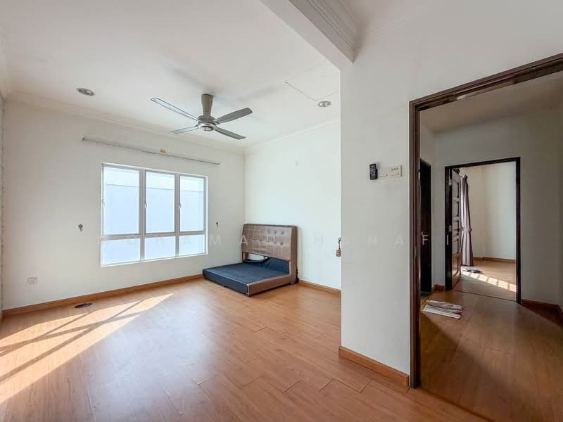 Zero-Lot Bungalow for Sale in Kajang (Selangor) - Mohamad Hanafi - Bedroom - PropertyGuru.com.my
