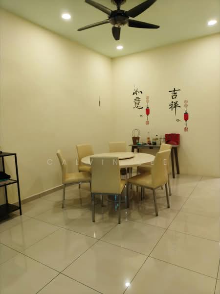 2-storey Terraced House for Sale in Taman Mount Austin (Tebrau) - Calvin Lee - Dining Room - PropertyGuru.com.my