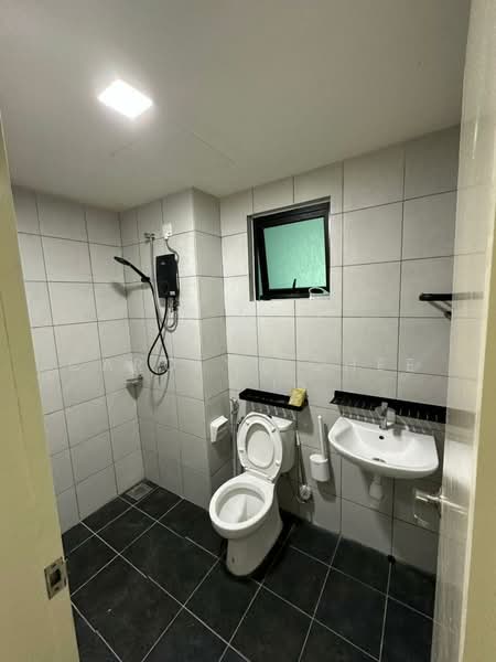 Service Residence for Rent at Edusphere - Carolyn Chee - Bathroom - PropertyGuru.com.my