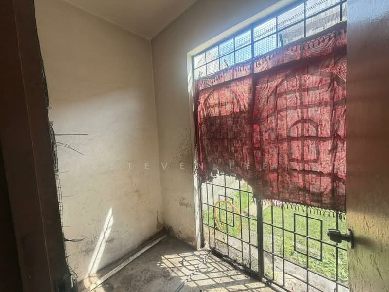 [20x70] 2 Storey Terrace House, Taman Anggerik, Bukit Beruntung, Rawang untuk Untuk Dijual - RM 288,000, Mac 2026 - Exterior - PropertyGuru.com.my