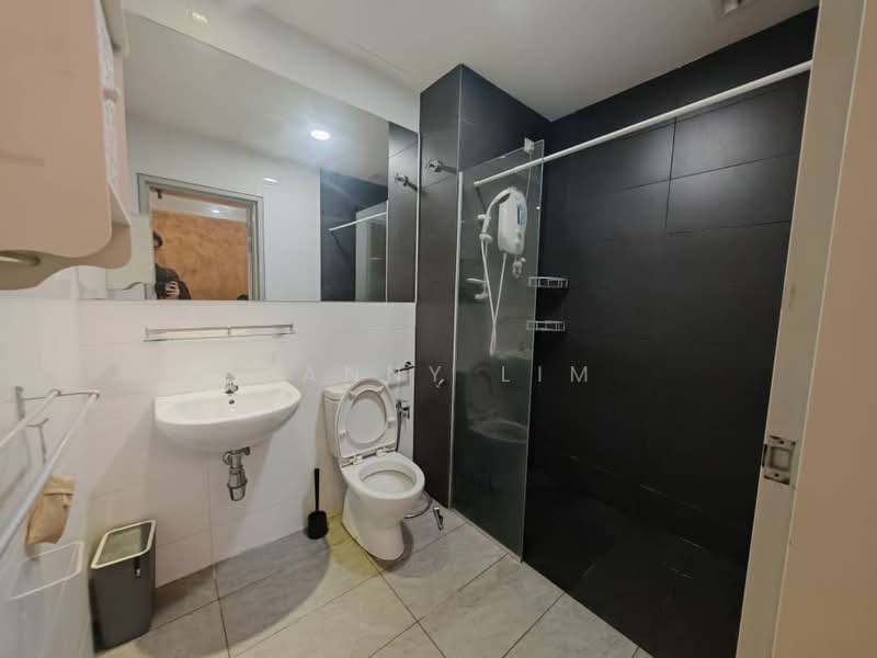 Service Residence for Rent at Paramount Utropolis - Danny Lim - Bathroom - PropertyGuru.com.my