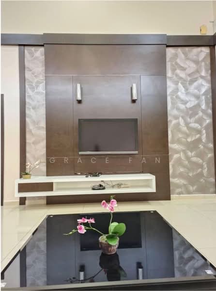 Semi-Detached House for Rent in Taman Kluang Setia (Kluang) - Grace Fan - Living Room - PropertyGuru.com.my