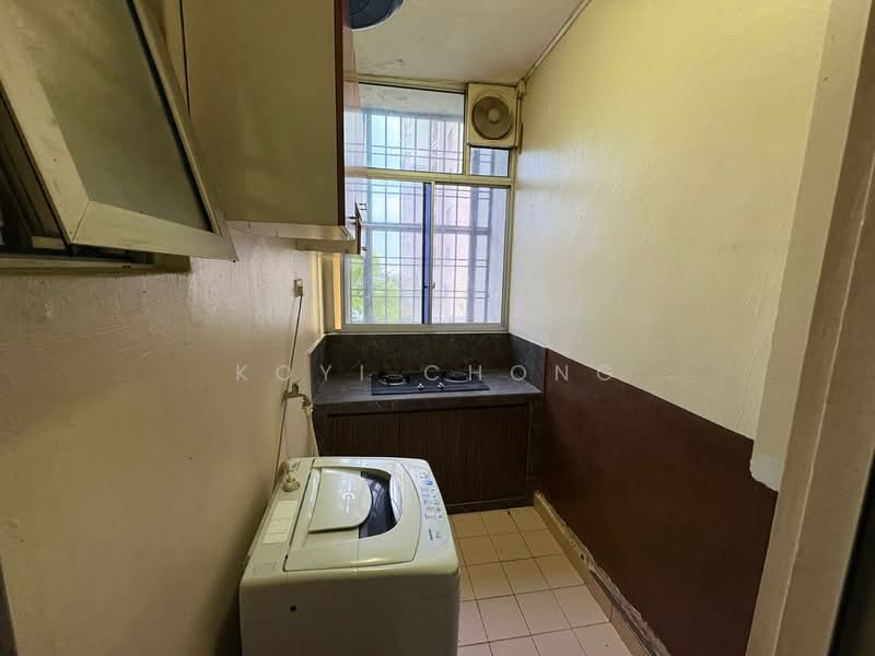 Prima Regency untuk Untuk Disewa - RM 1,700 /bulan, Mac 2026 - Kitchen - PropertyGuru.com.my