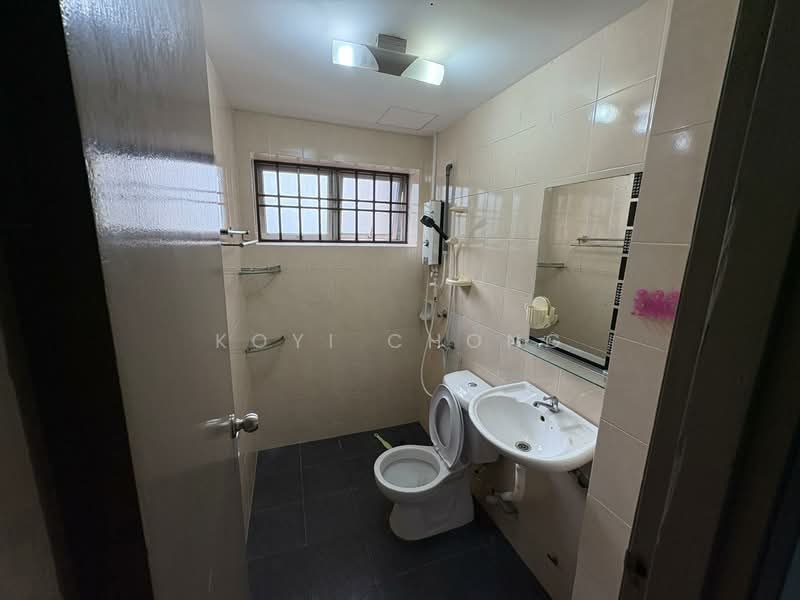 Prima Regency untuk Untuk Disewa - RM 1,700 /bulan, Mac 2026 - Bathroom - PropertyGuru.com.my