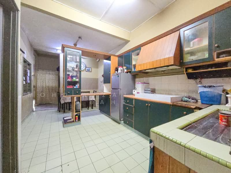 Taman Desa Cempaka untuk Untuk Dijual - RM 370,000, Mac 2026 - Kitchen - PropertyGuru.com.my