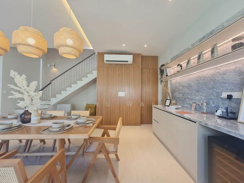 Semi-Detached House for Sale in Seri Kembangan (Selangor) - Shu Wai - Dining Room - PropertyGuru.com.my