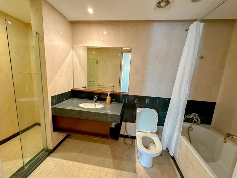 Service Residence for Rent at i-Zen @ Kiara 2 - Hafiz Shariff - Bathroom - PropertyGuru.com.my