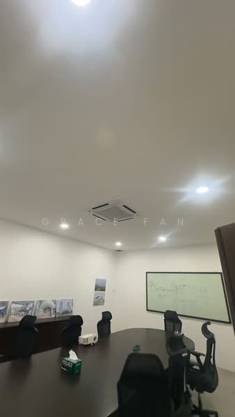 Kedai / Pejabat untuk Disewa di Taman Tasik Indah (Kluang) - Grace Fan - Interior - PropertyGuru.com.my