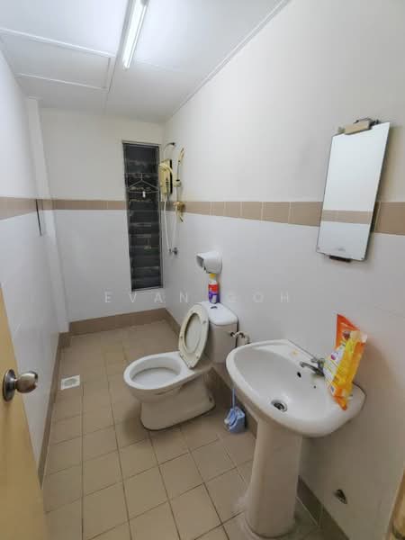 Service Residence for Sale at The Heron Residency - Evan Goh - Bathroom - PropertyGuru.com.my