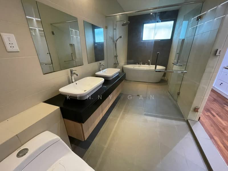 Semi-Detached House for Rent in Cyberjaya (Selangor) - Kenny Gan - Bathroom - PropertyGuru.com.my