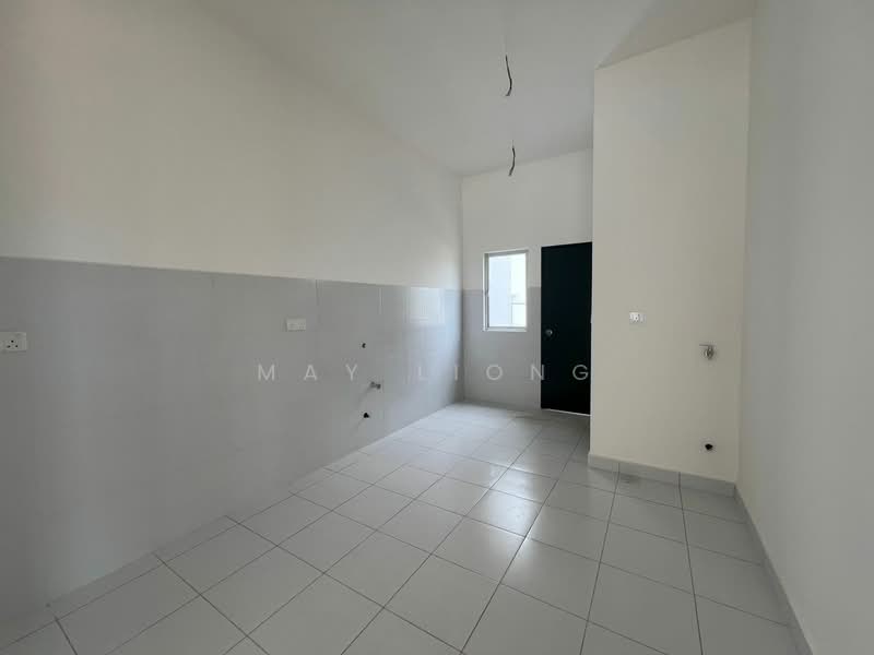 2-storey Terraced House for Sale in Taman Sari Alamanda (Serendah) - May Liong - Kitchen - PropertyGuru.com.my