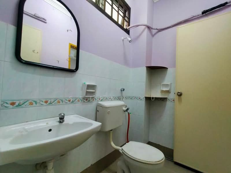 Rumah Teres 2 Tingkat untuk Dijual di Johor Bahru (Johor) - Stefan Yu - Bathroom - PropertyGuru.com.my