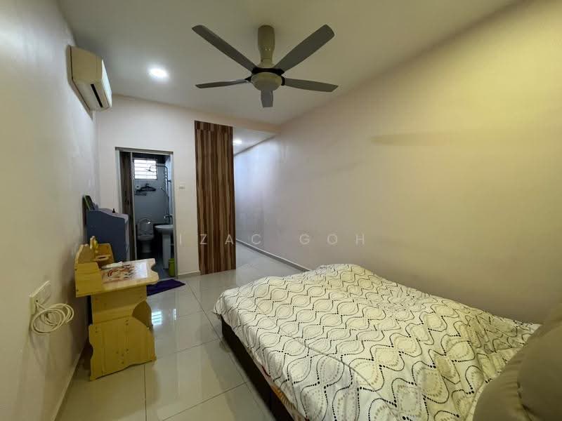 2-storey Terraced House for Sale in Taman Cheras Prima (Kajang) - Izac Goh - Bedroom - PropertyGuru.com.my