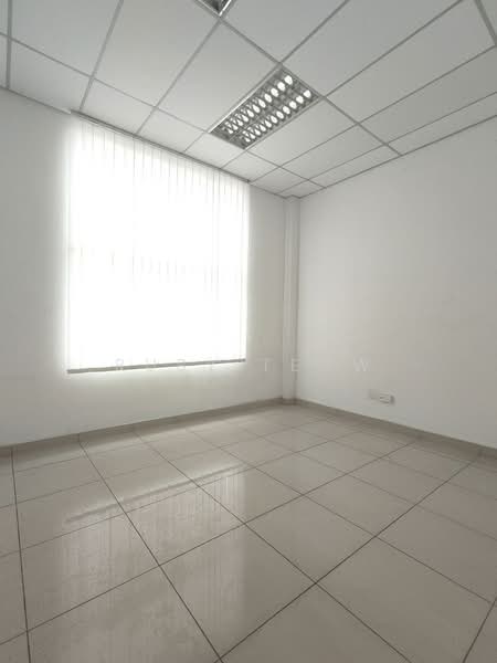 Semi-D Factory for Sale in Taman Kempas Utama (Tebrau) - Ruby Teow - Interior - PropertyGuru.com.my