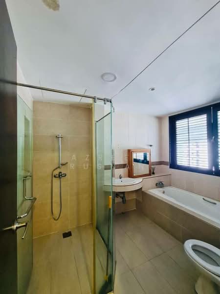 Armanee Terrace untuk Untuk Dijual - RM 1,100,000, Mac 2026 - Bathroom - PropertyGuru.com.my